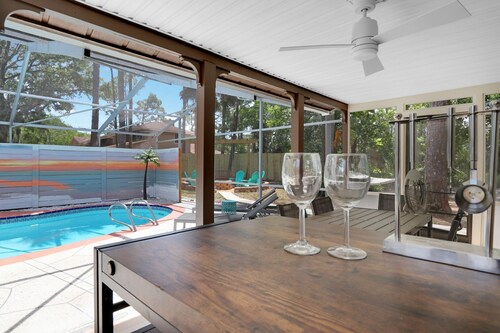 Unique A-Frame Heated pool & Firepit 