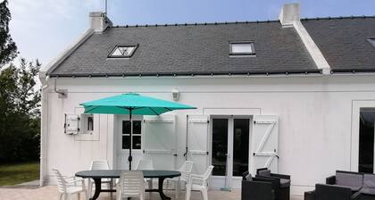 House Belle Ile en Mer-Locmaria 8/10 persons