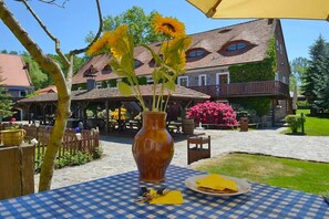 Aire de pique-nique/barbecue