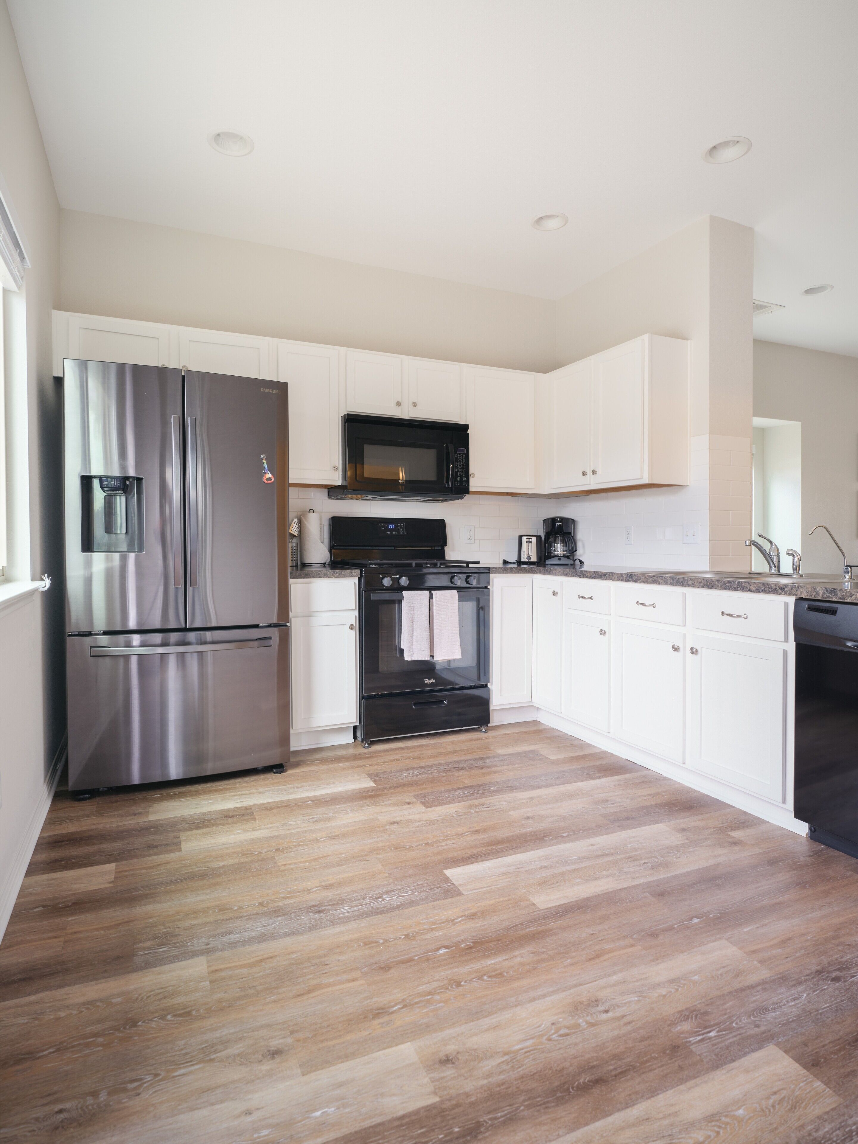 Ideal Home - Close to Airport - GFTX 