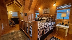 4 camere, una scrivania, ferro/asse da stiro, Wi-Fi gratuito