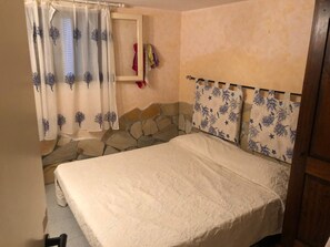 4 Schlafzimmer, Internetzugang, Bettwäsche