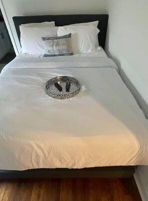 3 bedrooms, in-room safe, free WiFi, bed sheets - The Heart of Atlanta! (Atlanta)