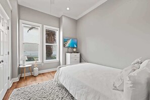 4 habitaciones, tabla de planchar con plancha y wifi 