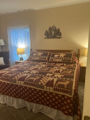 1 Schlafzimmer, Bügeleisen/Bügelbrett, kostenloses WLAN, Bettwäsche