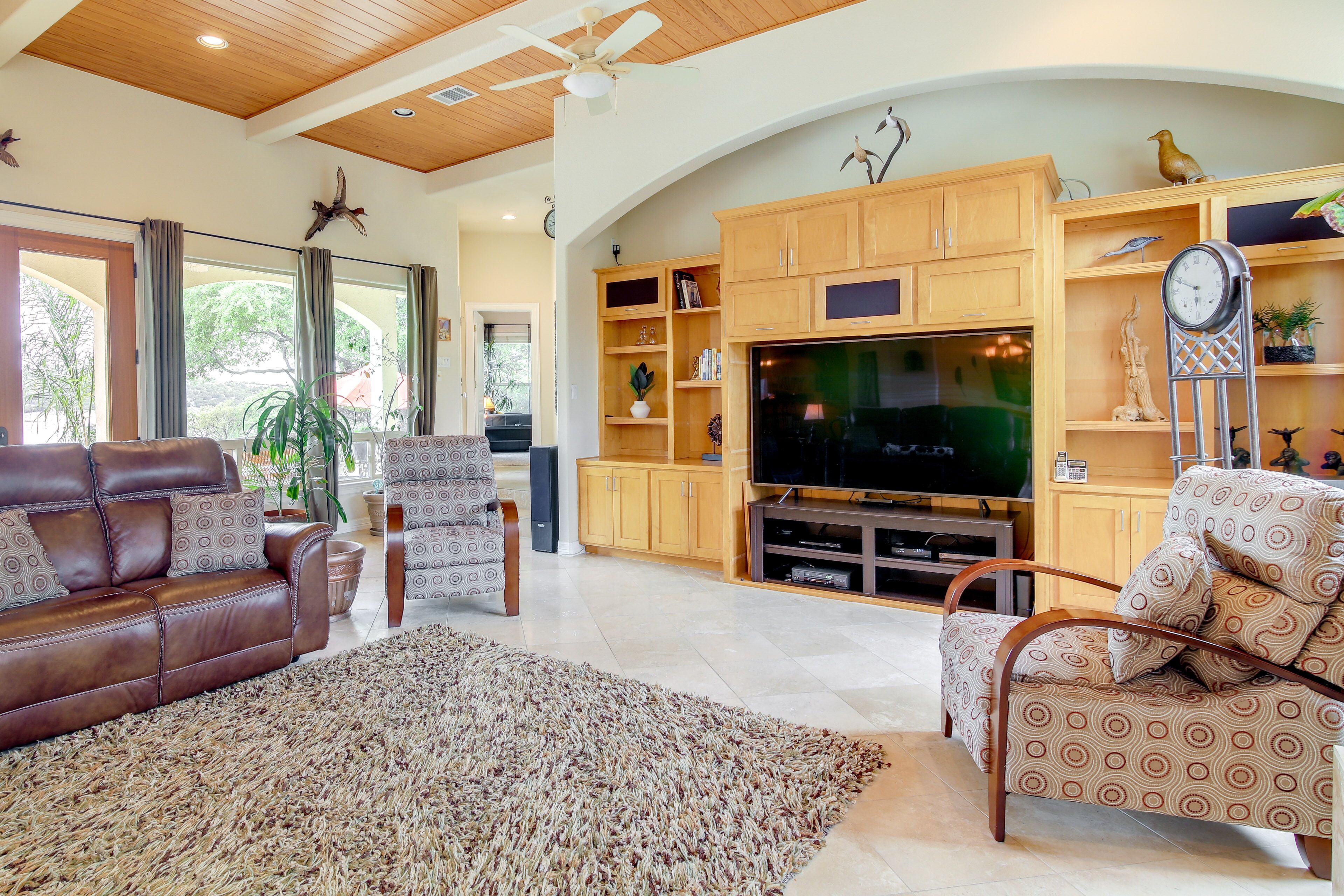 Luxe Lake Travis Vacation Rental w/ Private Pool