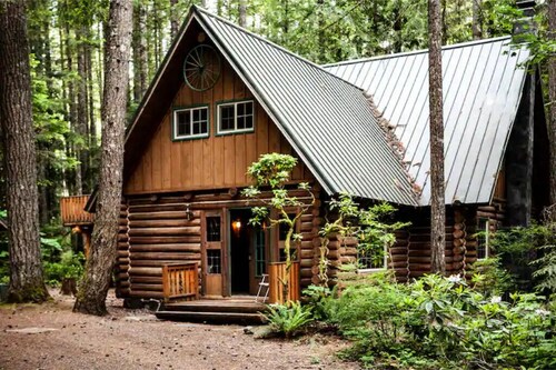Camp Neary - epic hand built log cabin