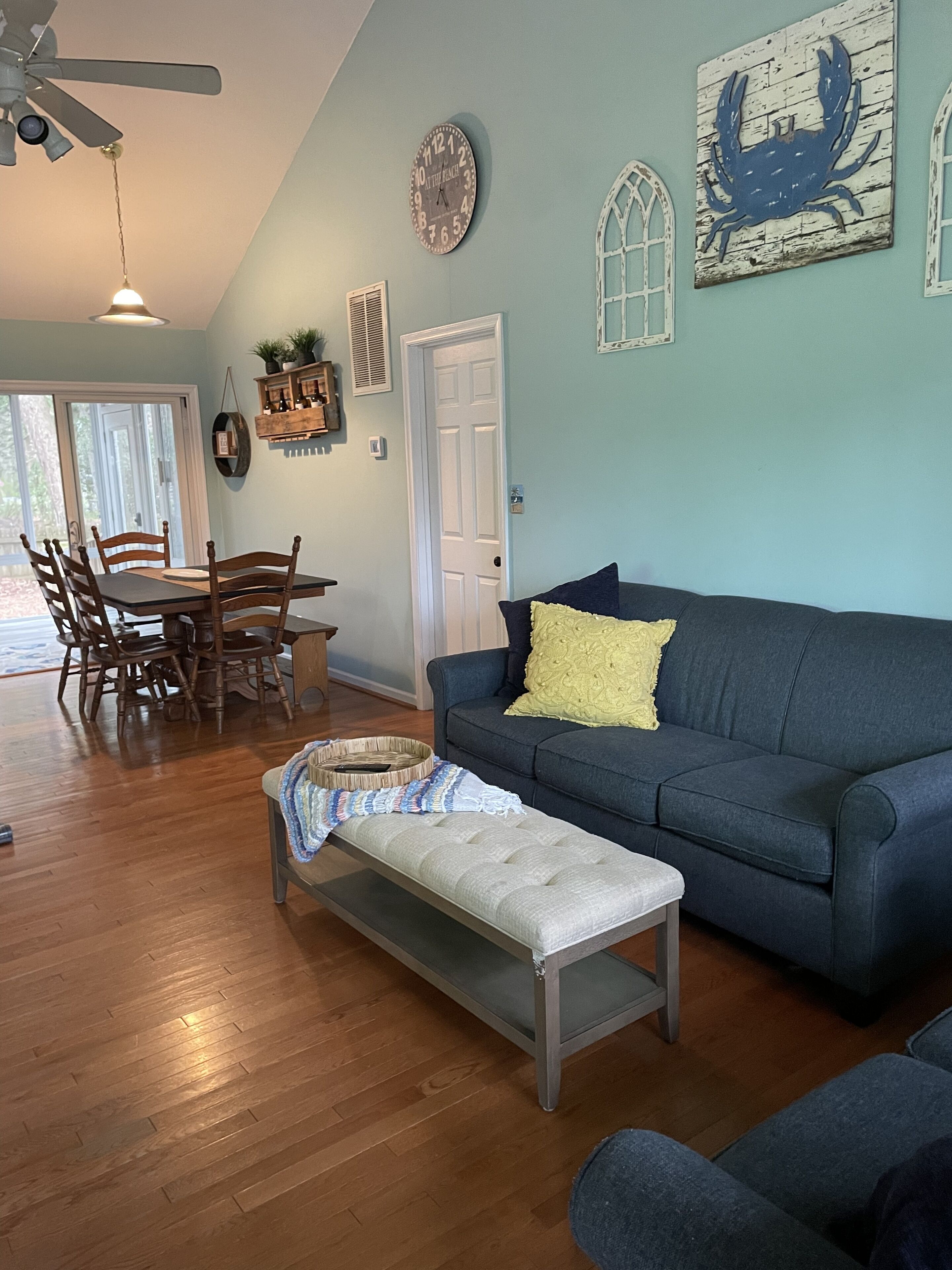 Cozy Pet Friendly Ocean Pines House Sleeps 6-8