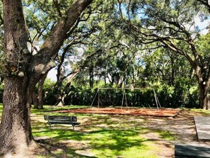 Sports court - Gerard’s Green View Lagoon Disney Getaway (Kissimmee)