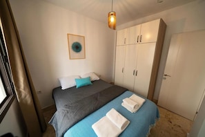 Apartment, 1 Bedroom | Iron/ironing board, free WiFi, bed sheets - İlya Apart 1. (Bodrum)
