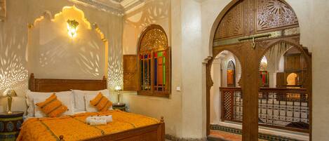 6 chambres, Wi-Fi, literie fournie