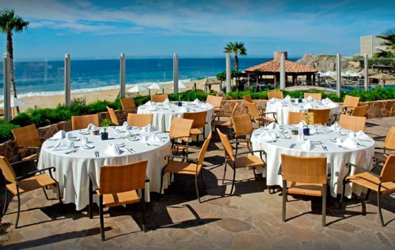 LUXURY BEACHFRONT STUDIO at beautiful Cabo San Lucas resort