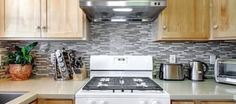 JadeHome -- Townhome style