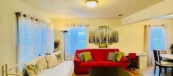 JadeHome -- Townhome style