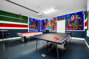 Games room - Magical Themed Villa in Windsor Isalnd (Davenport)