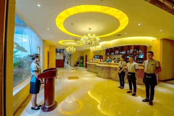 Bar (on property) - Siyuan Hotel (Chishui)
