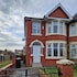 Lovely, Large 3 - Bedroom House in Preston