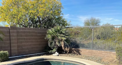 Beautiful Home with Private Pool in Peoria AZ