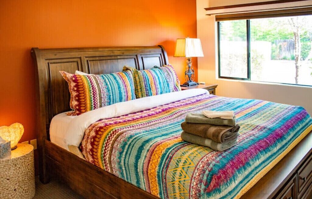 Cozy W Sedona condo walking distance from restaurants, hikes, & grocery stores
