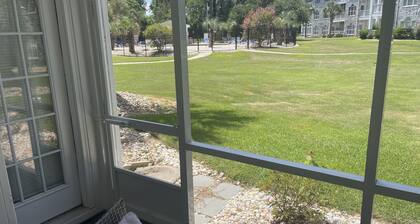 Pet Friendly 2 BR condo on 1st Floor, screen door off porch for walking your dog