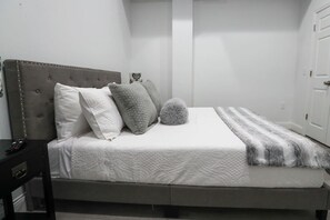 2 Schlafzimmer, Bügeleisen/Bügelbrett, kostenloses WLAN, Bettwäsche