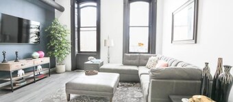 2B Stay at the Heart of Easton!