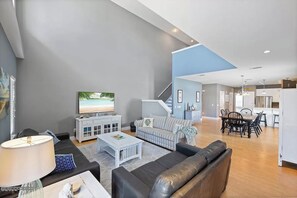 Imagen sin descripción, 4 de 17, botón