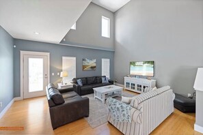 Smart-TV, DVD-Player