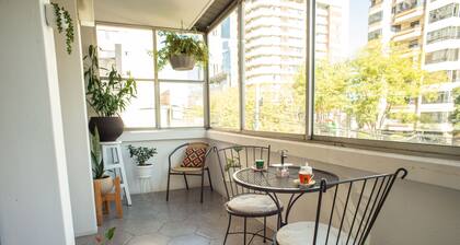 Brown Vinyl Apt - Alamos