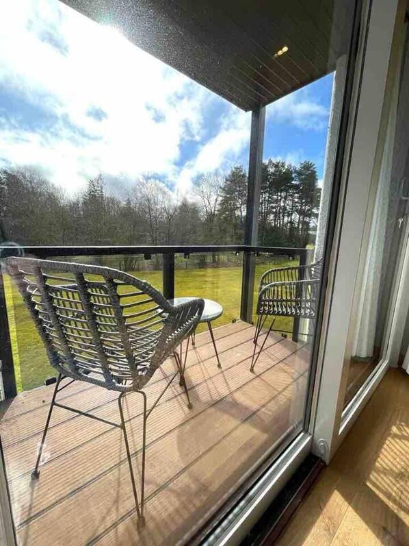 Apartment, Multiple Beds | Property grounds - Remarkable 2-bed Apartment in Auchterarder (Auchterarder)