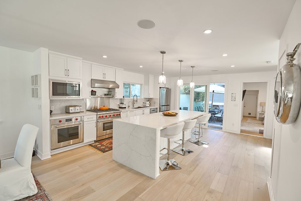 Spend Summer on Coronado 30 days or more!! FULLY FURNISHED Modern House