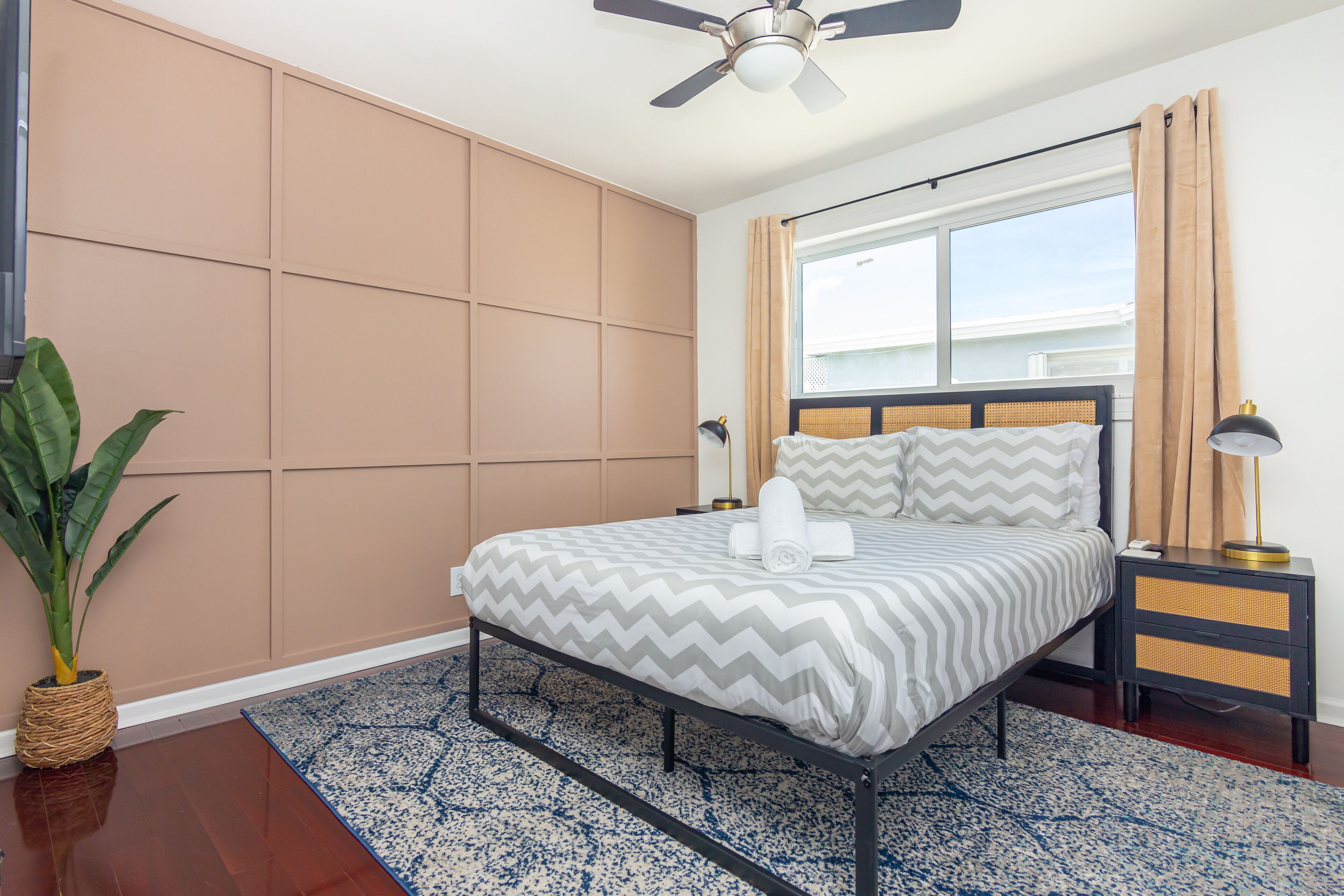 Relaxing Oasis in Hollywood