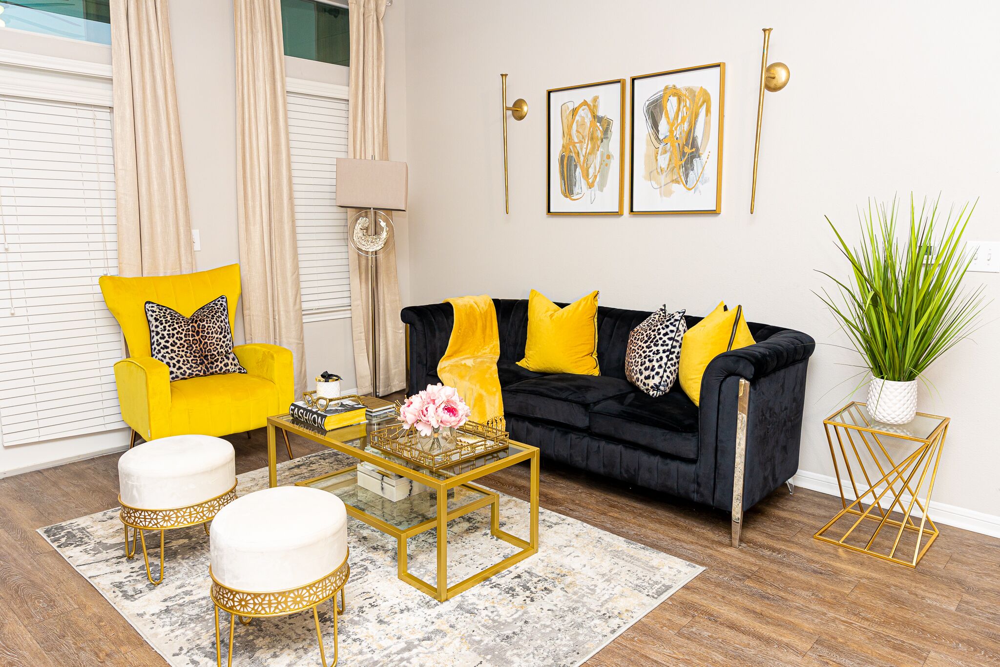 The Retreat| NRG Stadium |Downtown| TX Med Center