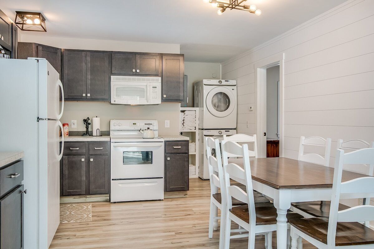A-Frame Cabin, Lake Access with Game Room and ATV Trail Access