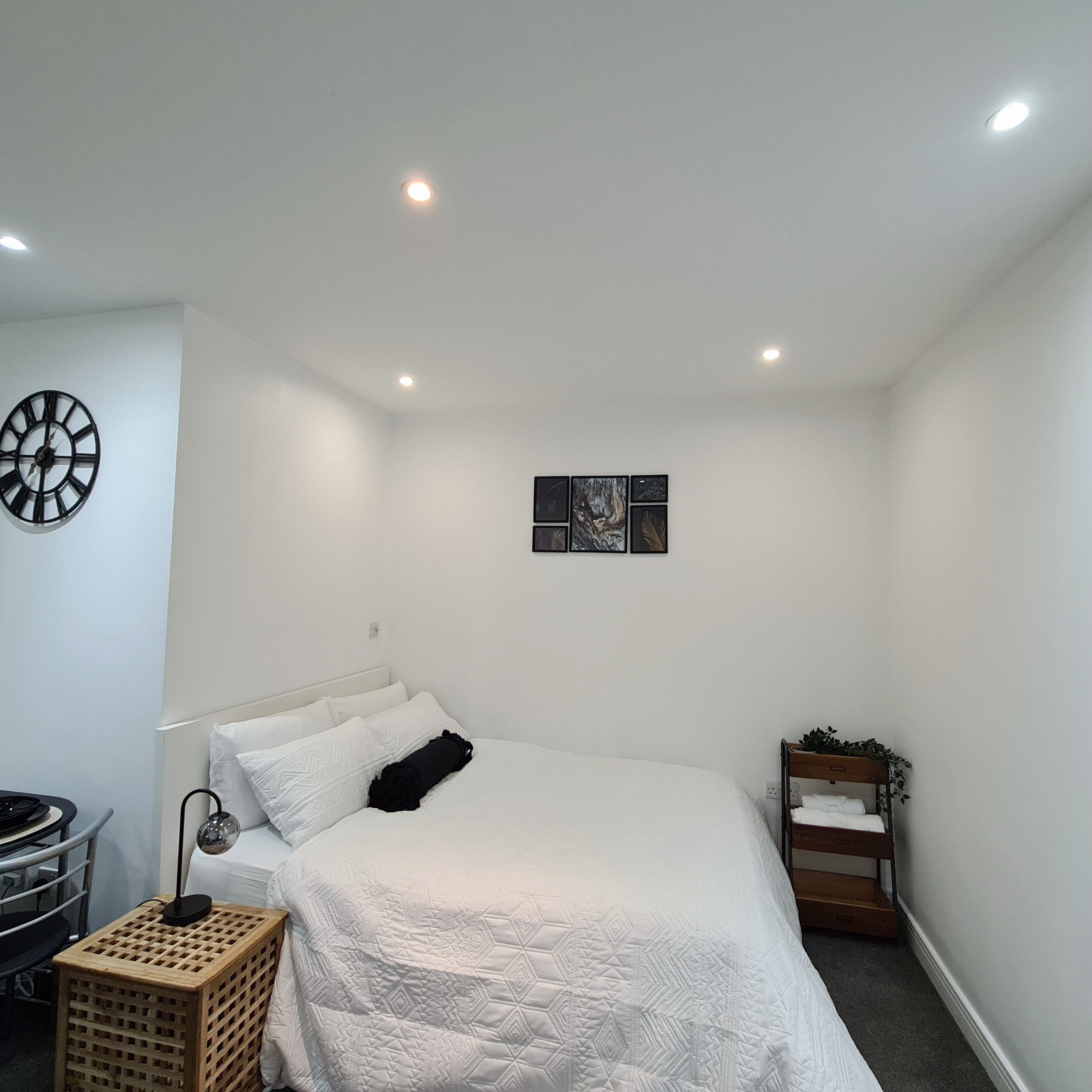Maple House - Inviting 1-bed Apartment in London