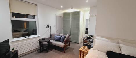 Apartment, 1 Queen Bed