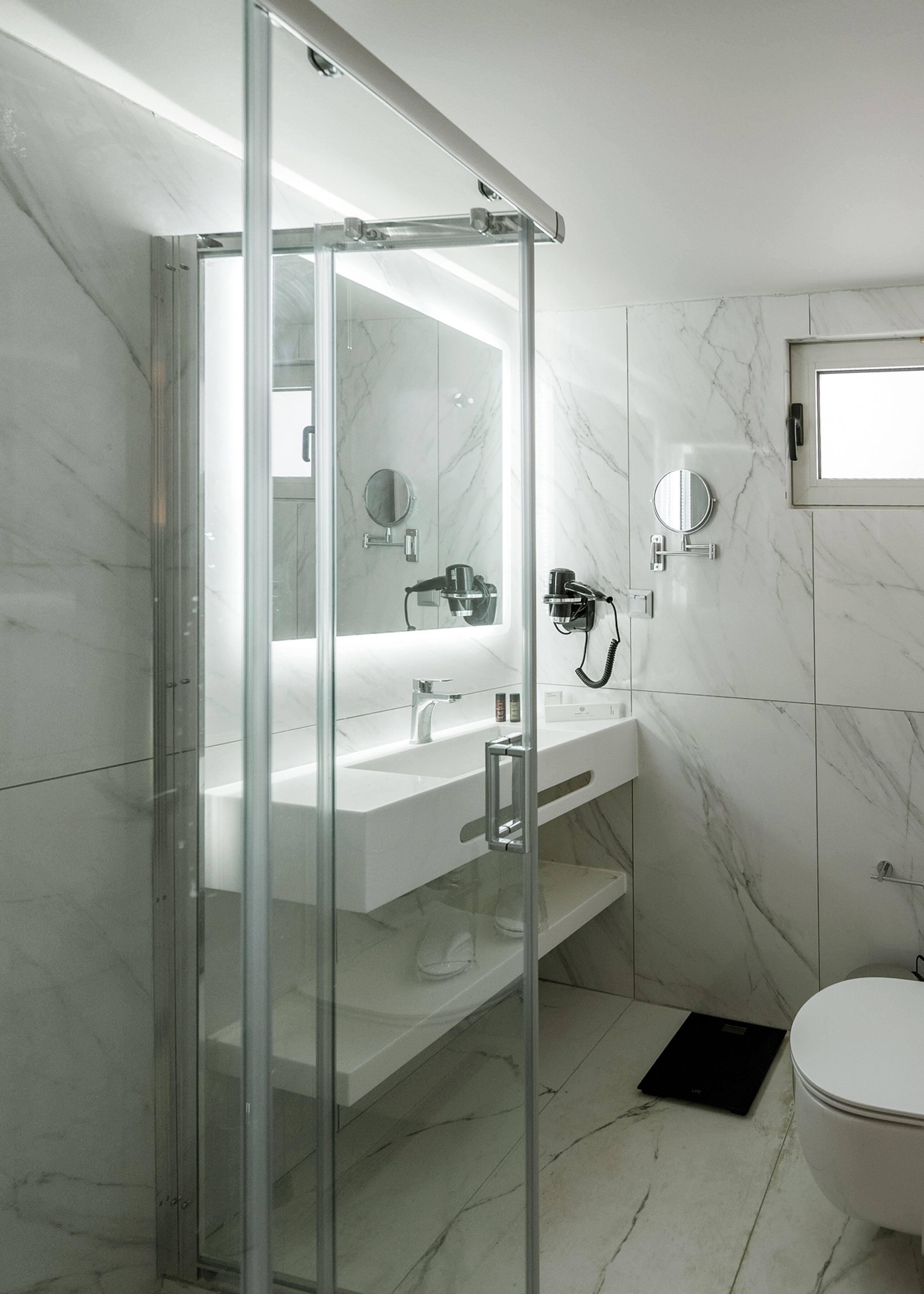 Photo - Urban Frame Acropolis