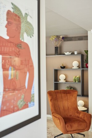 50-inch Smart TV with satellite channels - Urban Frame Acropolis  (Athens)