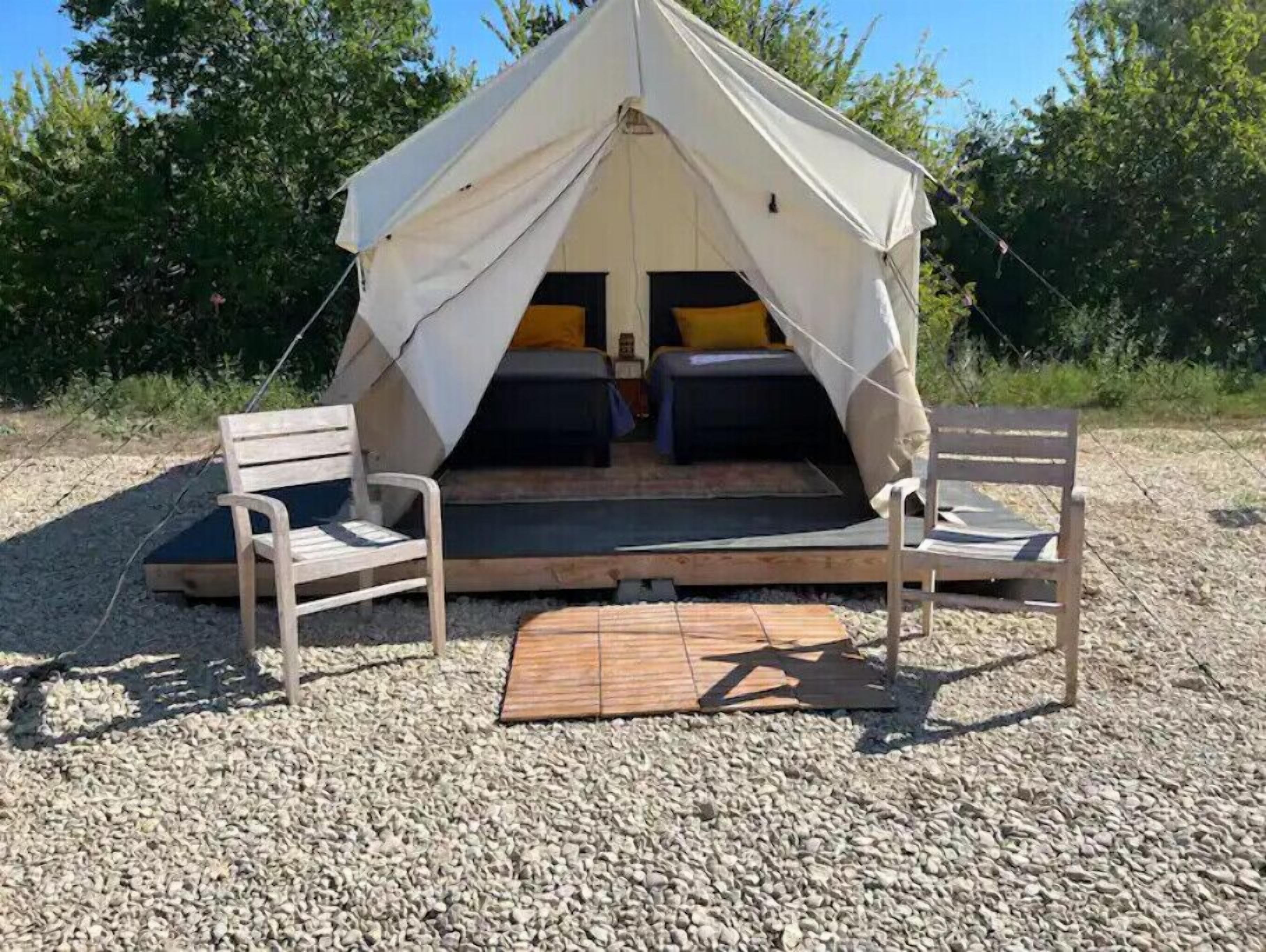 Little Dipper One-Starlite Glampground