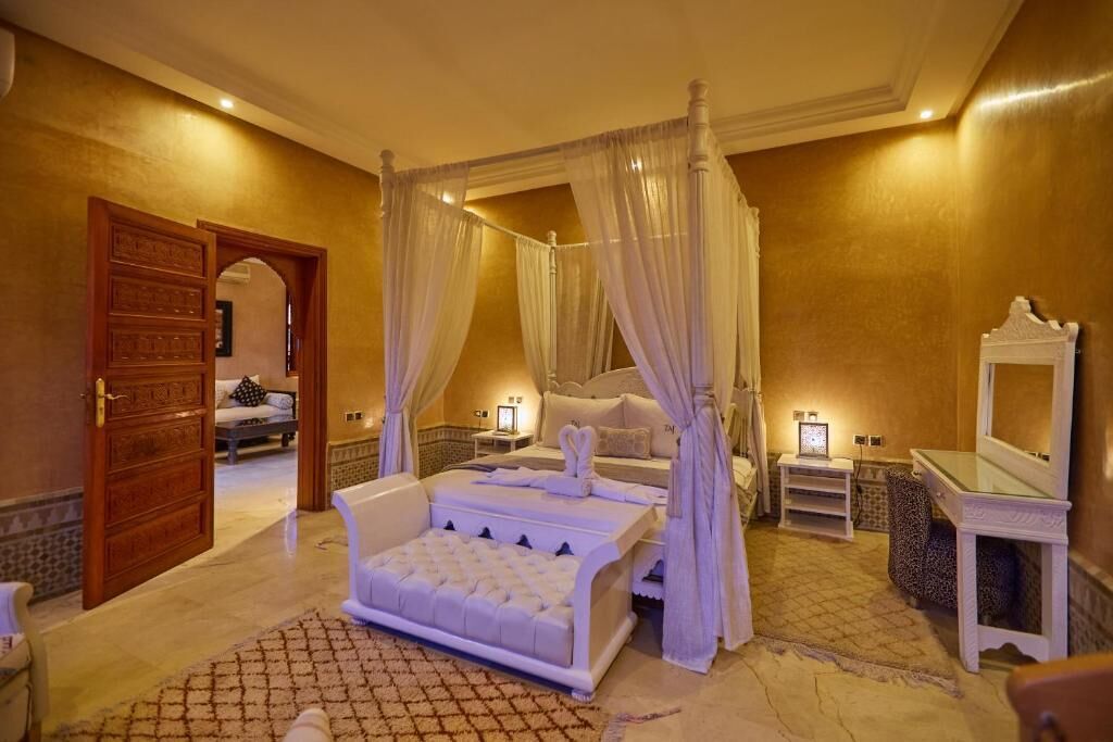 6 slaapkamers, reisbedje, wifi, beddengoed