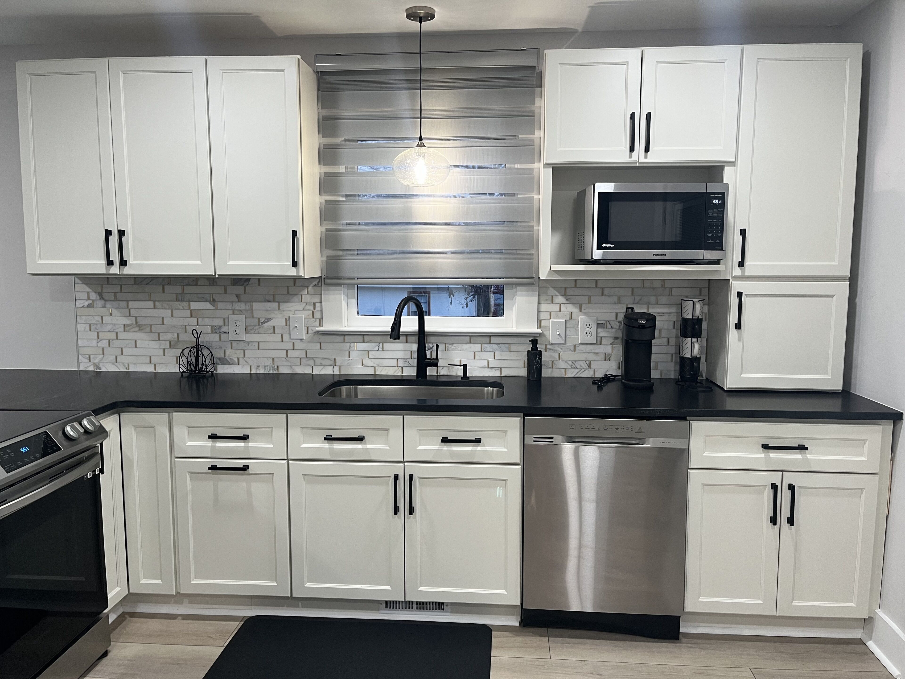 Charming Home in Downtown Historic Apex with King Bed