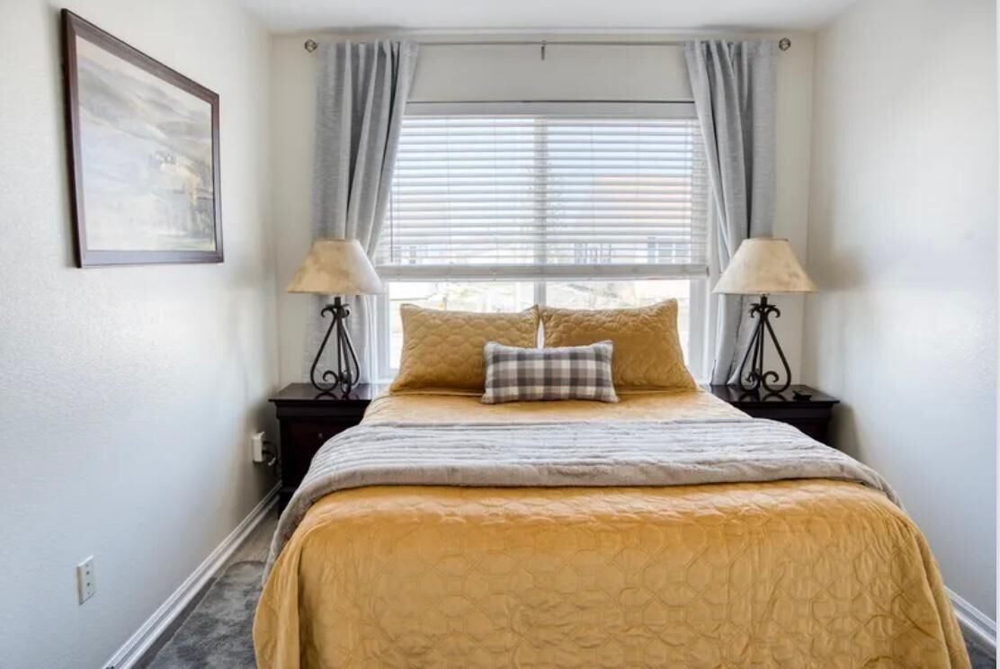 Sneffels House in Montrose, CO