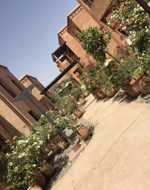 Enceinte de lâhĂ©bergement