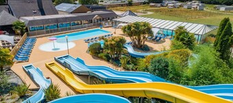 Camping familial 4* | Mobil-home + Accès piscine