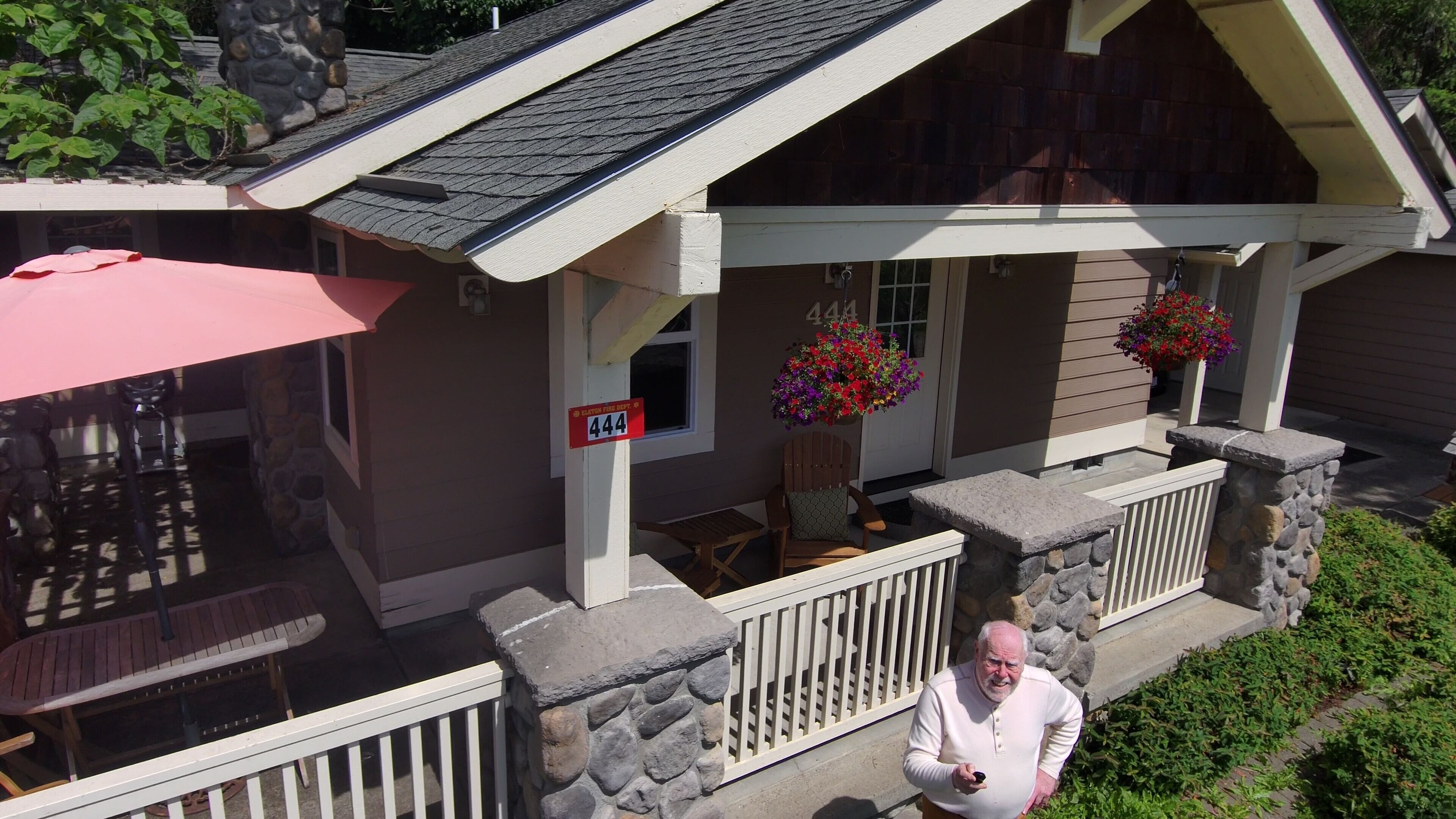 The Elkton Cottage