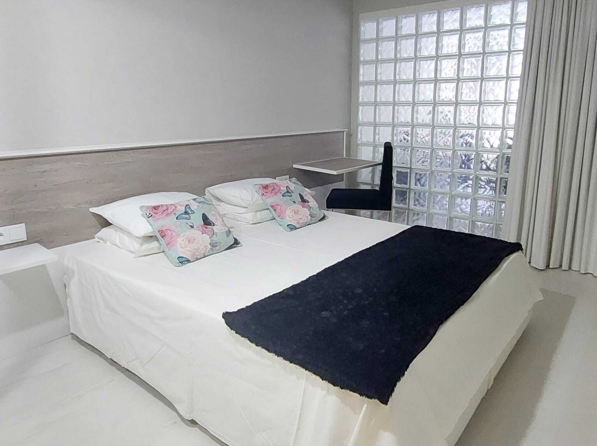 2 sovrum, strykjärn/strykbräda, wi-fi och sängkläder