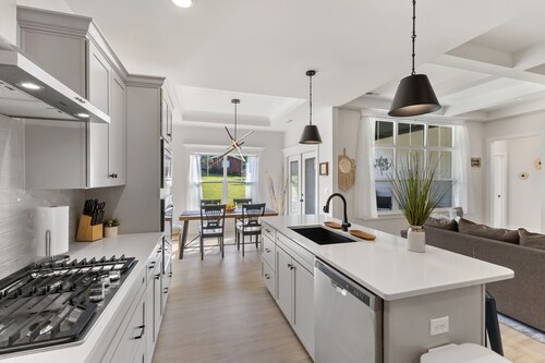 Indiana Valley: Work Friendly & Near Downtown