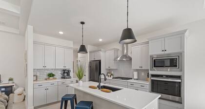 Indiana Valley: Work Friendly & Near Downtown