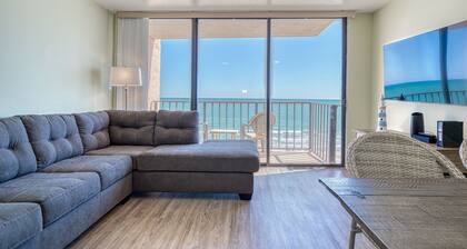 1BD Oceanfront Retreat-Outdoor Pool-Gorgeous View