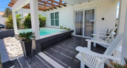 VILLA 181 "COZY FRONTBEACH HOUSE "
2 up to 6 Guest & PET FRIENDLY !!!